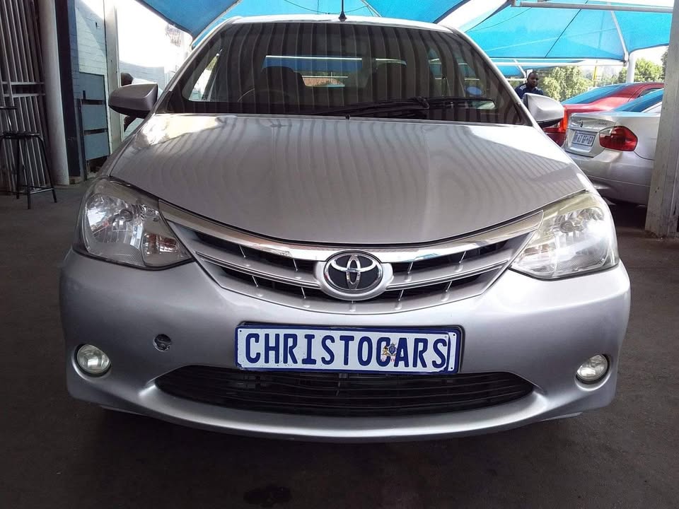 Used Toyota Etios sedan 1.5 Xi - Private Seller Used Toyota Etios sedan 1.5 Xi - Private Seller