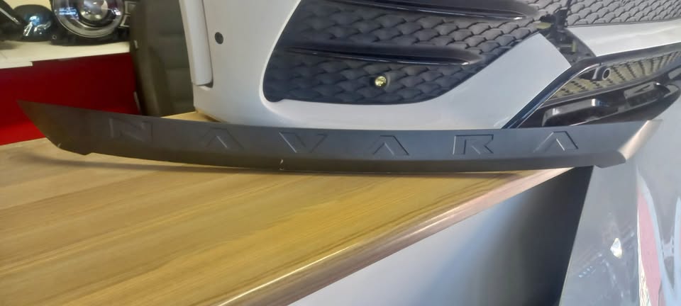 2020 NISSAN NAVARA BONNET MOULDING FOR SALE - Private Seller 2020 NISSAN NAVARA BONNET MOULDING FOR SALE - Private Seller