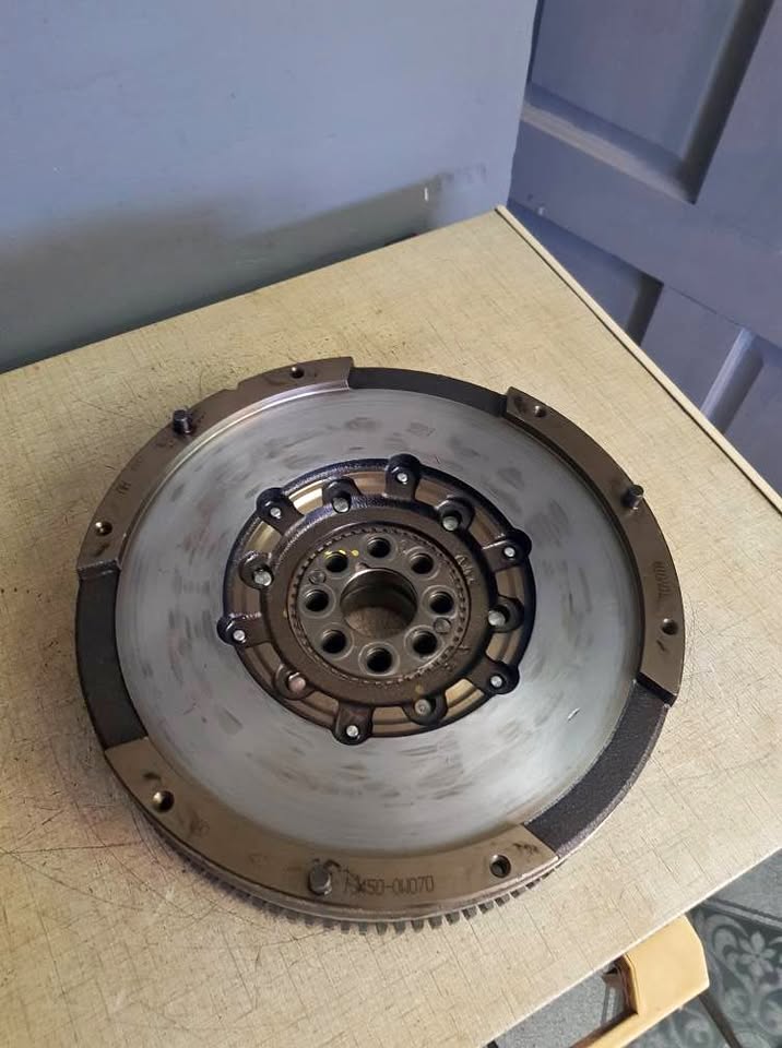 TOYOTA QUANTUM 1GD OR 2GD DUEL MASS FLYWHEEL FORSALE - Private Seller TOYOTA QUANTUM 1GD OR 2GD DUEL MASS FLYWHEEL FORSALE - Private Seller