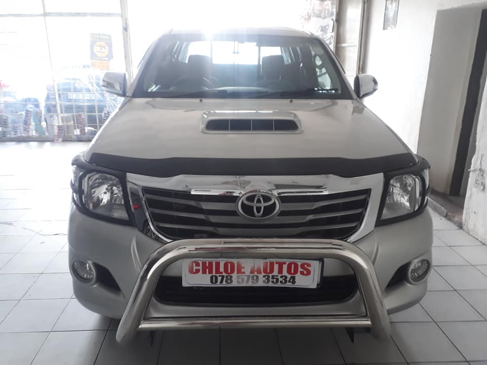 2013 Toyota Hilux 3.0 D-4D HiRider Clubcab 4x2 Manual, Diesel, Silver,  Sparekey