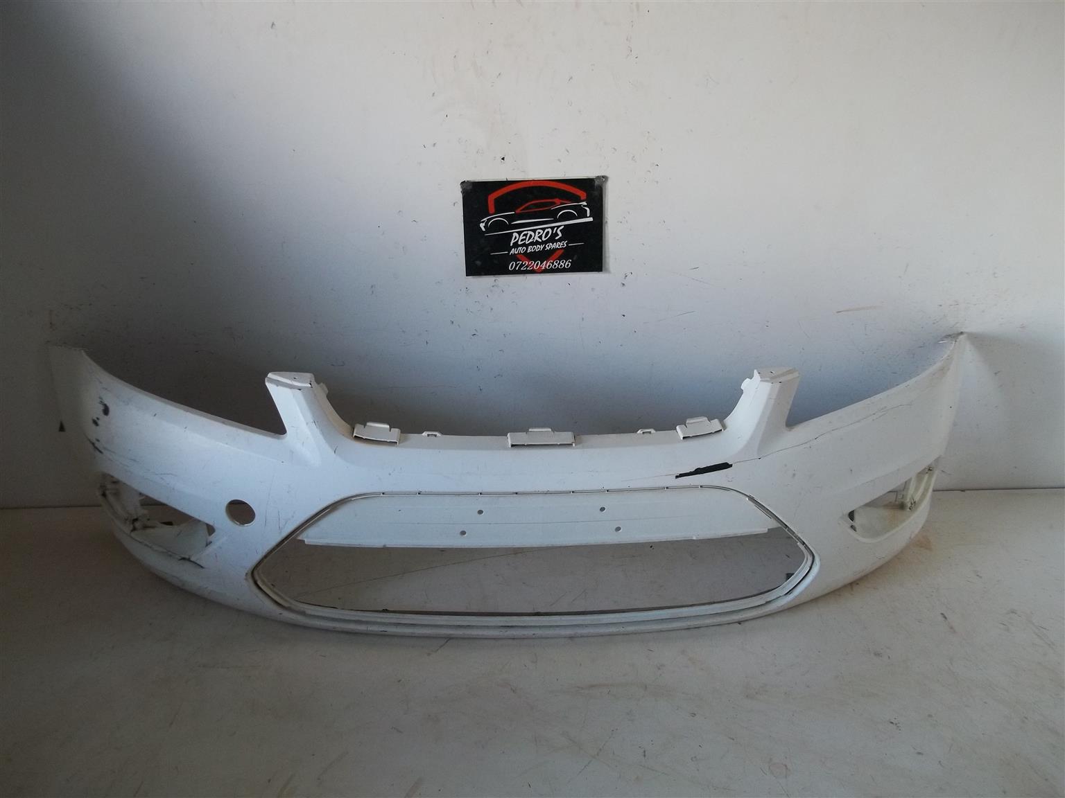 Ford Focus Mk2 '08-'11 front bumper - Private Seller Ford Focus Mk2 '08-'11 front bumper - Private Seller