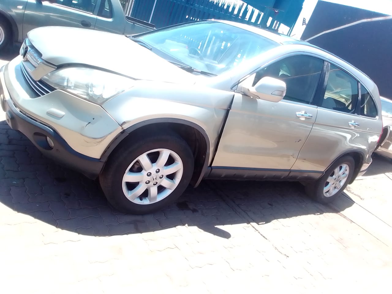 2008 Honda CRV 2.0 R20A car for stripping - Private Seller