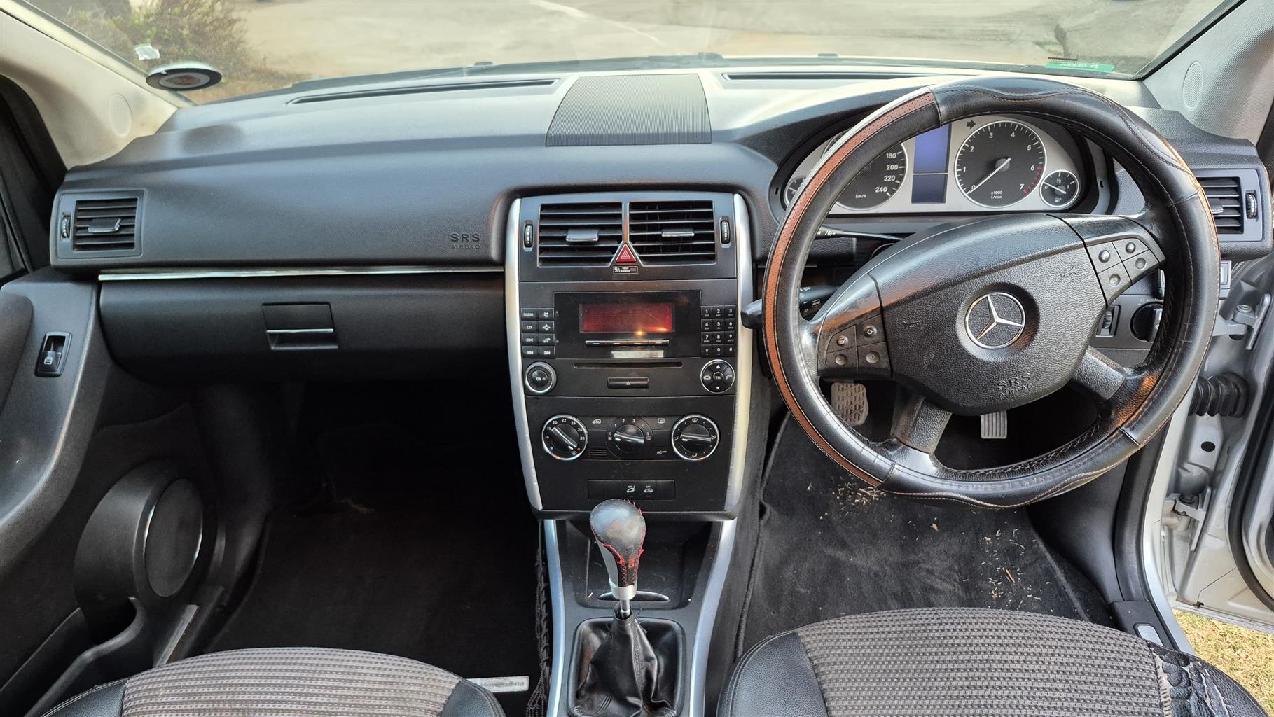 B200 Mercedes-Benz B200 turbo | Junk Mail Marketplace