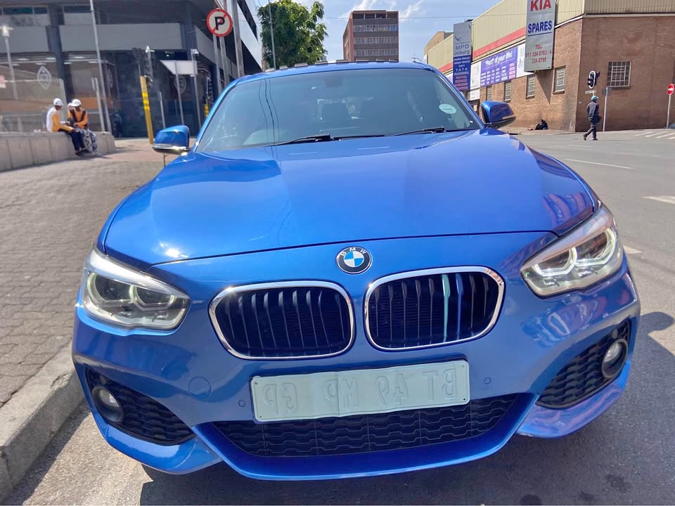 2015 BMW 120i 2015 BMW 120i