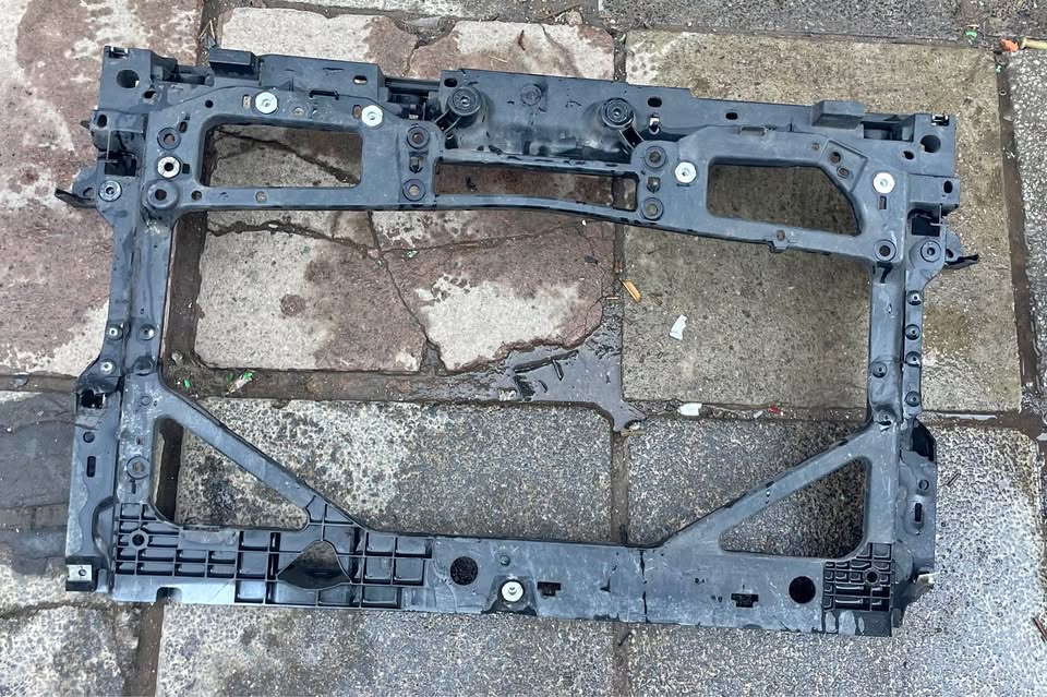 Mazda CX-3 cradle Mazda 2 cradle - Private Seller Mazda CX-3 cradle Mazda 2 cradle - Private Seller