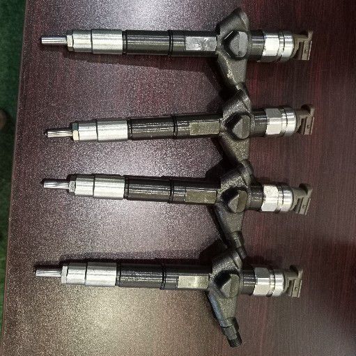 Nissan Navara diesel injectors - Private Seller Nissan Navara diesel injectors - Private Seller