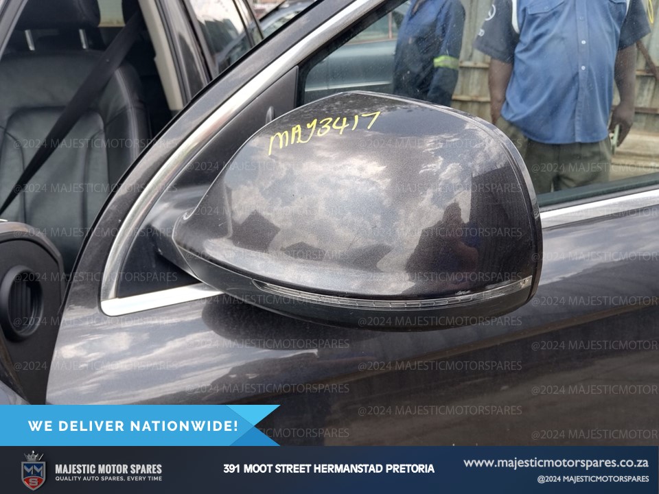2013 audi q7 3.0 tdi facelift door mirror for sale - Private Seller 2013 audi q7 3.0 tdi facelift door mirror for sale - Private Seller