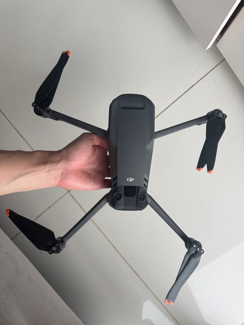 Used dji mavic 3 pro Used dji mavic 3 pro