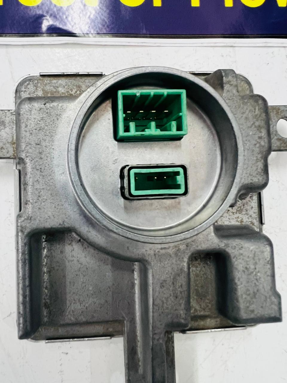 VW Beetle, Amarok and Caddy left and right side xenon headlight ballast/module - Private Seller VW Beetle, Amarok and Caddy left and right side xenon headlight ballast/module - Private Seller