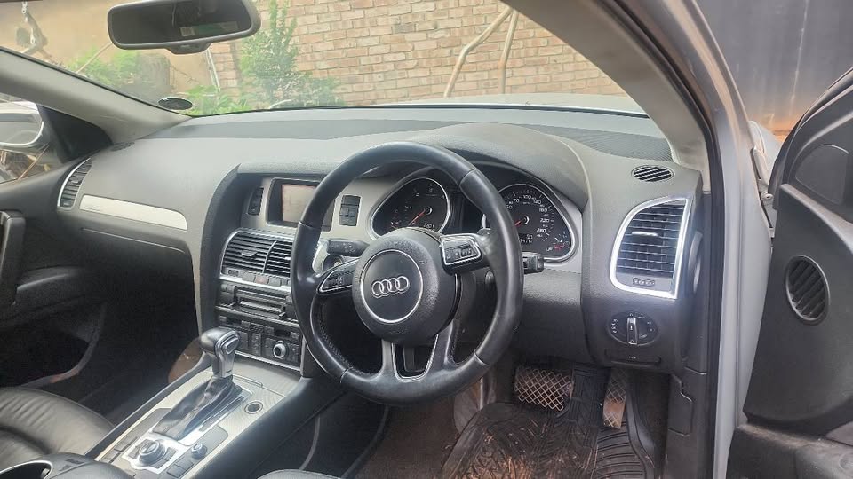 Audi Q7 2014 Model 3.0Tdi stripping For Spares - Private Seller Audi Q7 2014 Model 3.0Tdi stripping For Spares - Private Seller