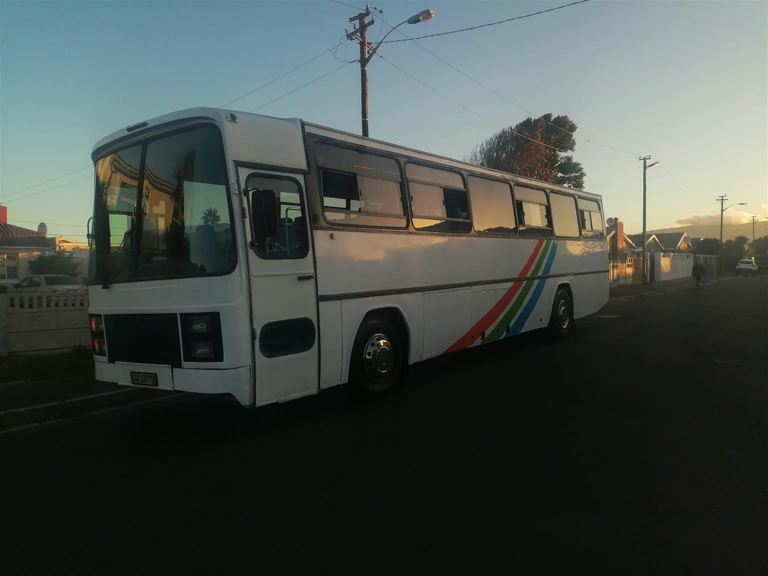 Bus 61seater