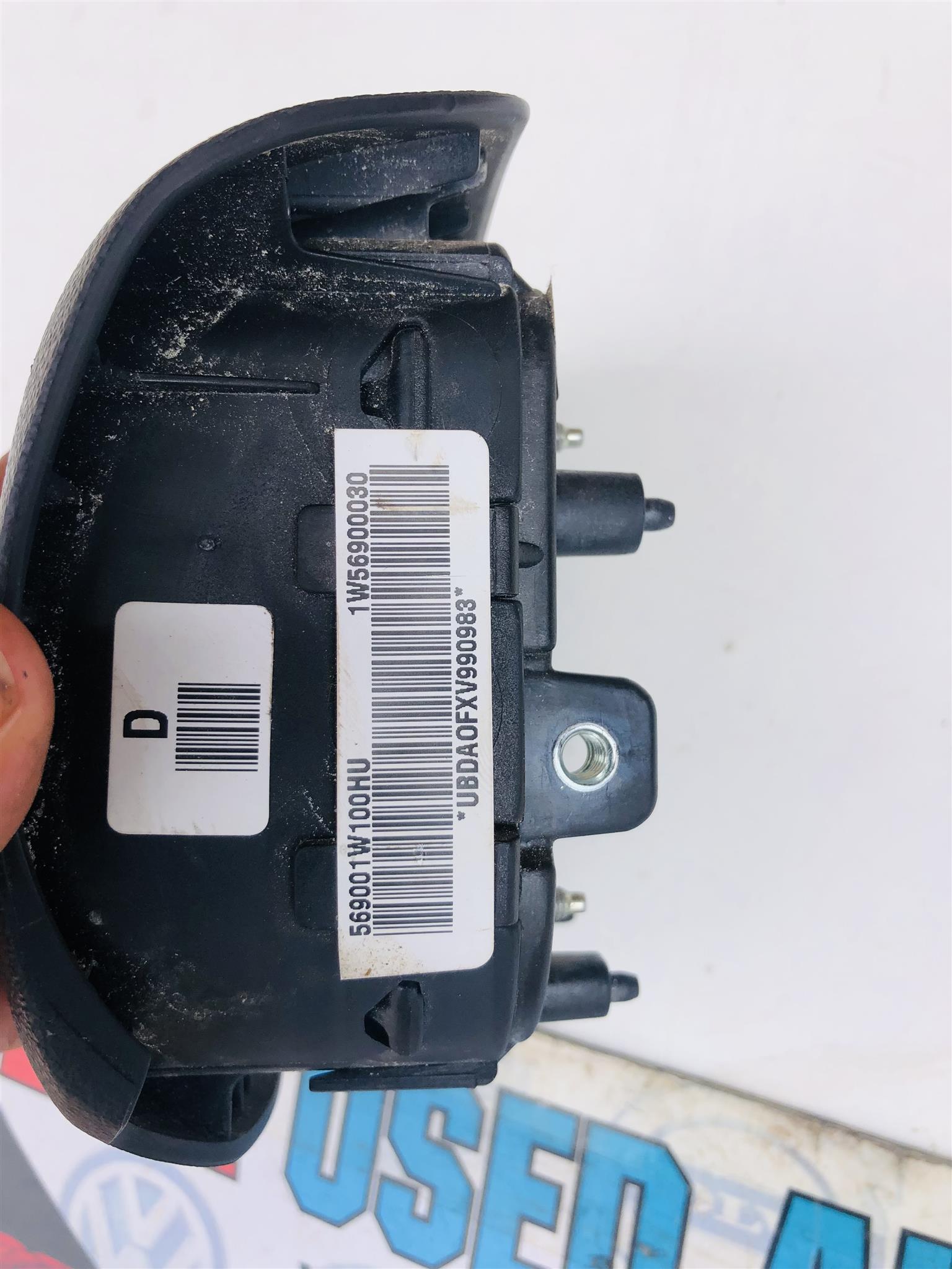 Kia Rio steering airbag - Private Seller Kia Rio steering airbag - Private Seller