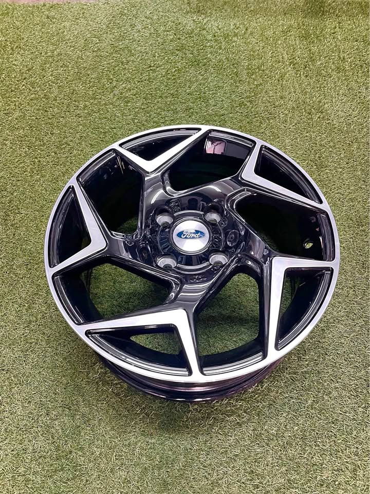 15 INCH FORD FIESTA RIM SET (FORD FITMENT) | Junk Mail Marketplace