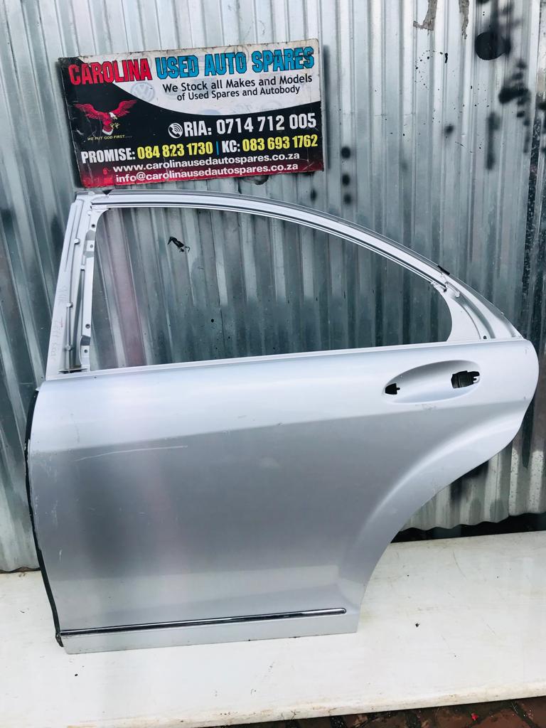 Mercedes Benz W205 left rear/ back door - Private Seller Mercedes Benz W205 left rear/ back door - Private Seller