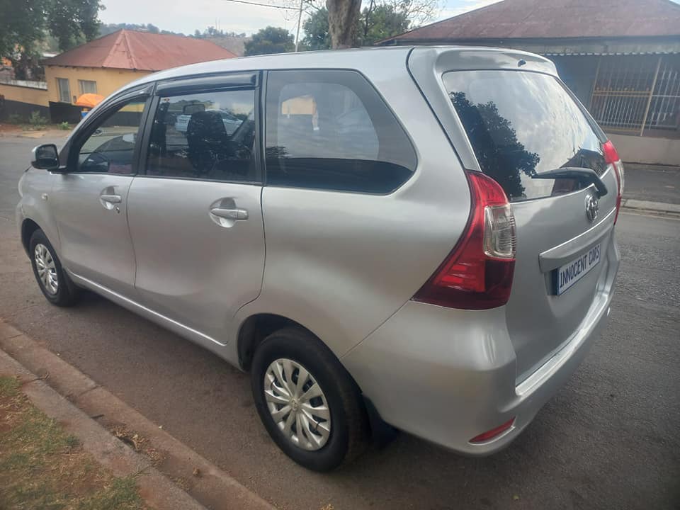 2018 TOYOTA AVANZA 1.5 PETROL, MANUAL, SILVER COLOR, MILEAGE 116000KMS