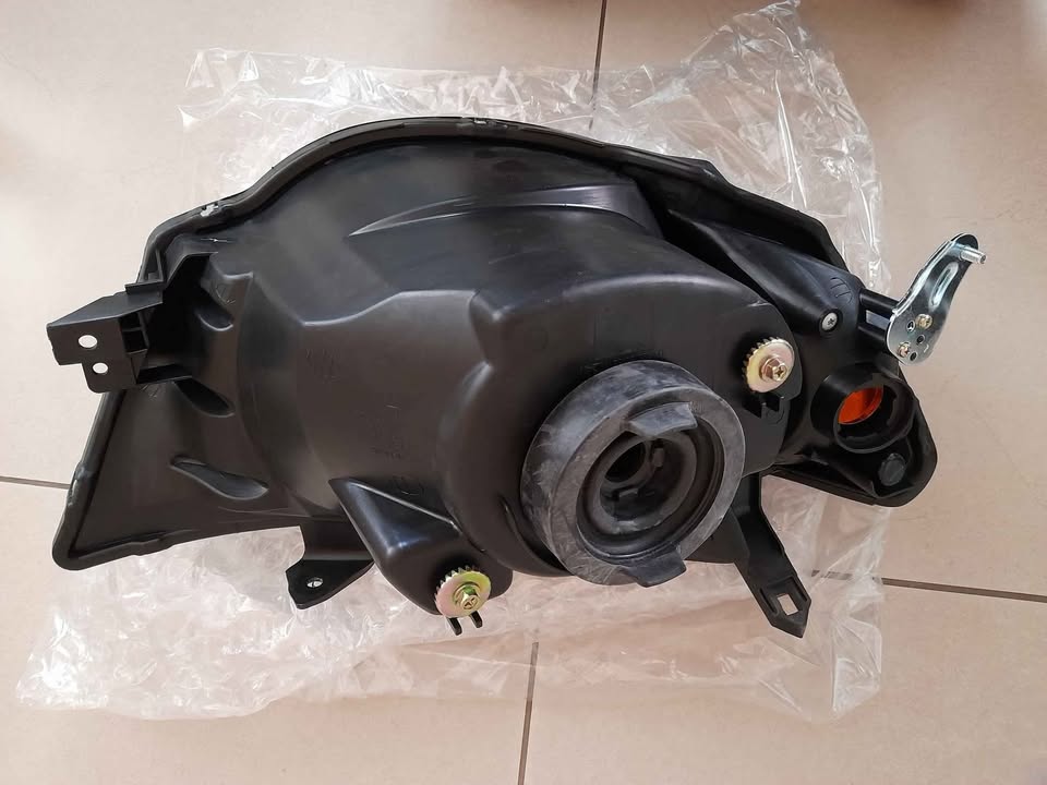MITSUBISHI TRITON  2008 ONWARDS BRAND NEW HEADLIGHTS FOR SALE PRICE