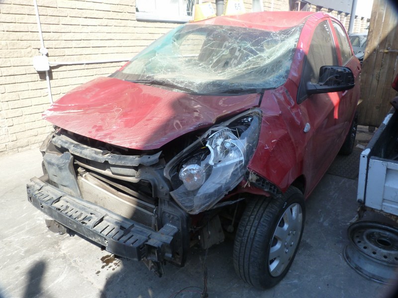 Kia Picanto 1.2 LS Manual Red - 2016 STRIPPING FOR SPARES - Private Seller