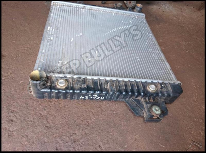 Jeep Cherokee KJ Radiator For Sale - Private Seller Jeep Cherokee KJ Radiator For Sale - Private Seller