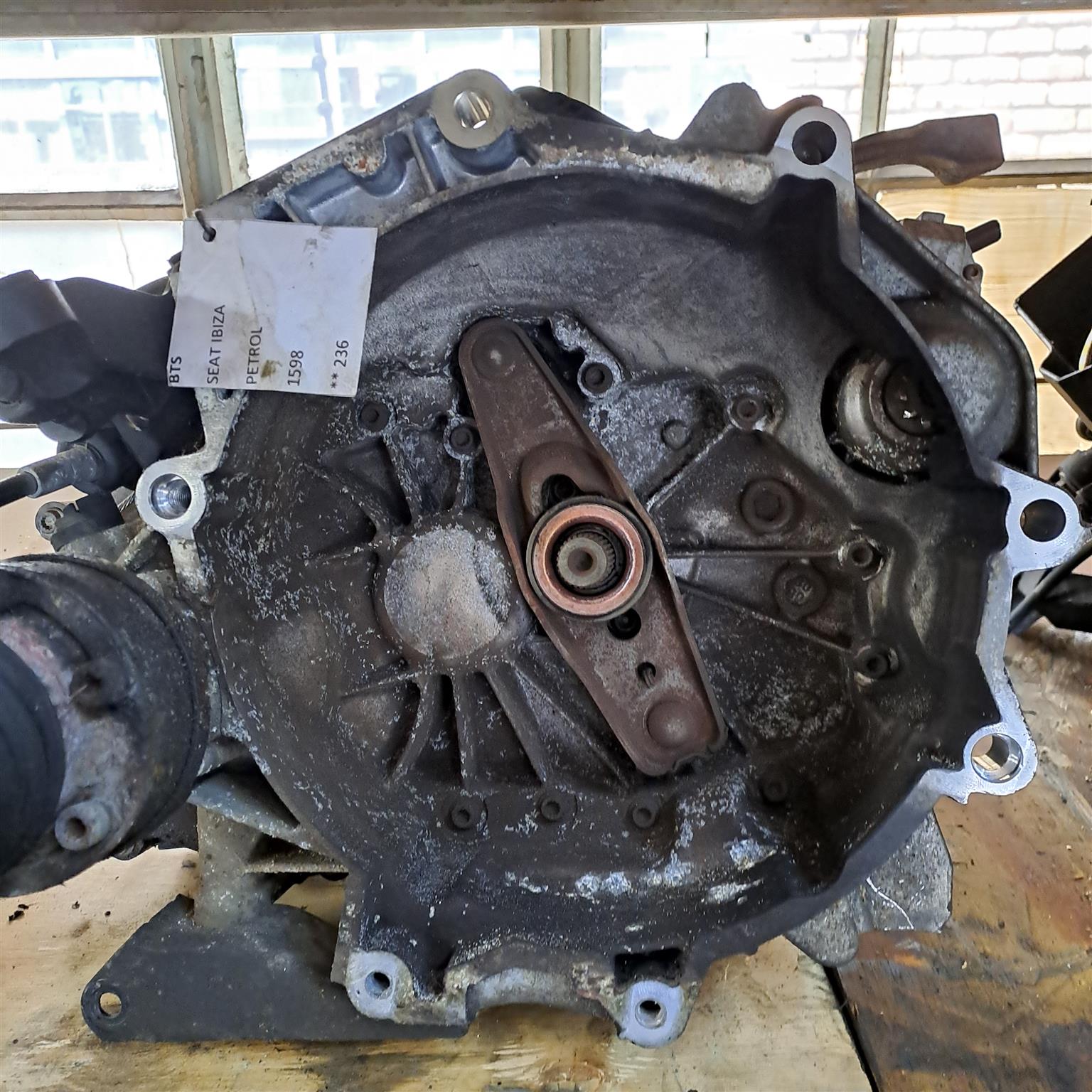 CLS | BTS | VW Polo Vivo 1.6L 5-Speed Manual Gearbox - Private Seller