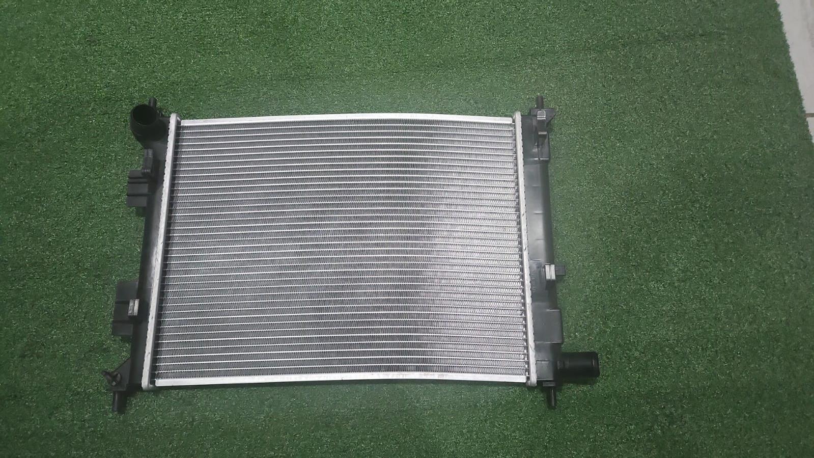 HYUNDAI GRAND i10 MANUAL RADIATOR - Private Seller
