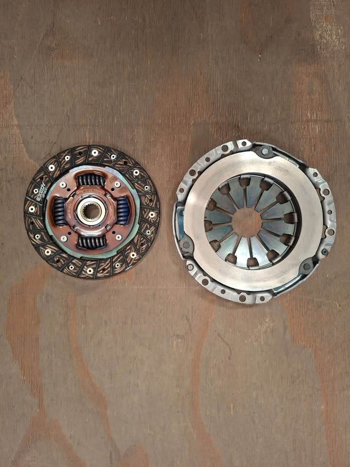 CHEVROLET CLUTCH KIT, YOU SET THE PRICE - Private Seller