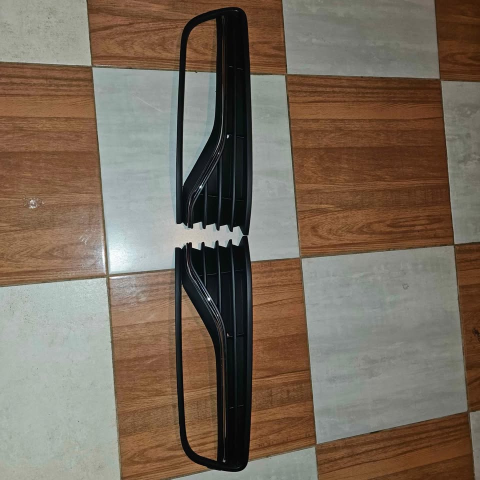 Polo foglight covers
