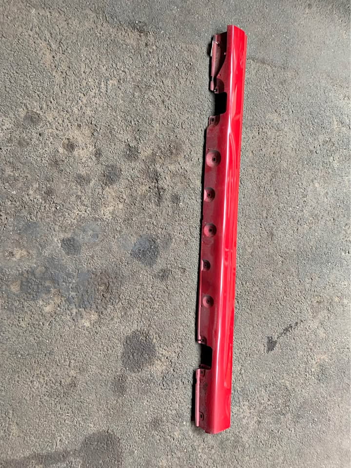 BMW E46 M-tech aero side skirt