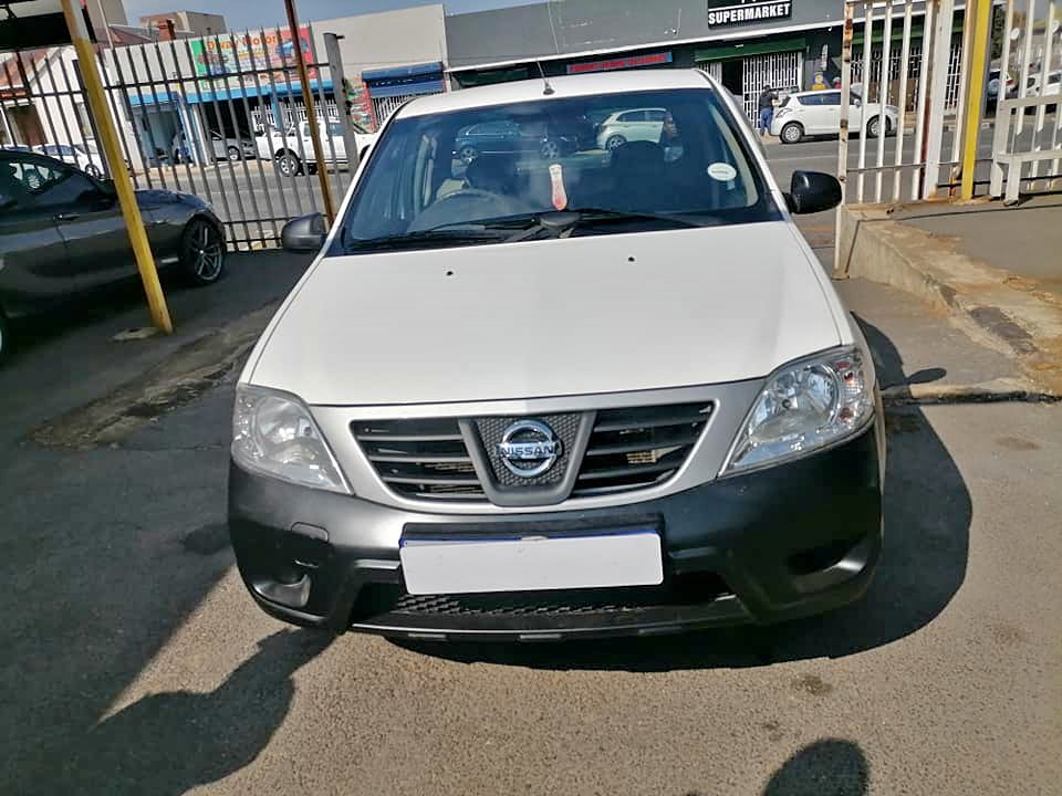 2011 Nissan Np200 1.6i Bakkie