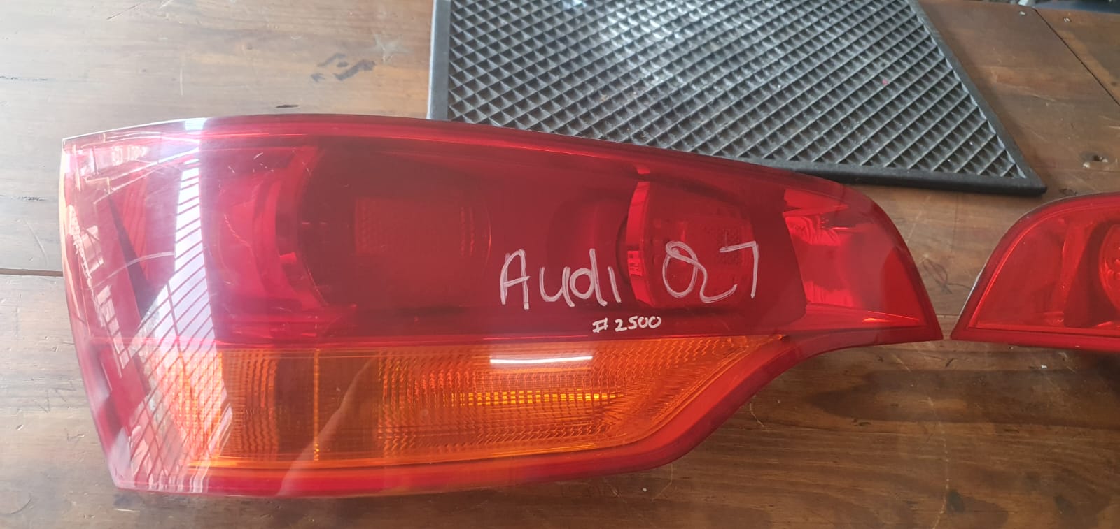 Audi Q 7 tailights - Private Seller
