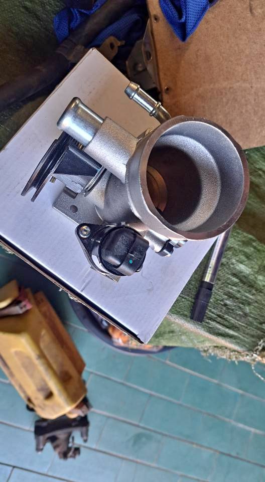Opel corsa utility bakkie throttle body - Private Seller Opel corsa utility bakkie throttle body - Private Seller