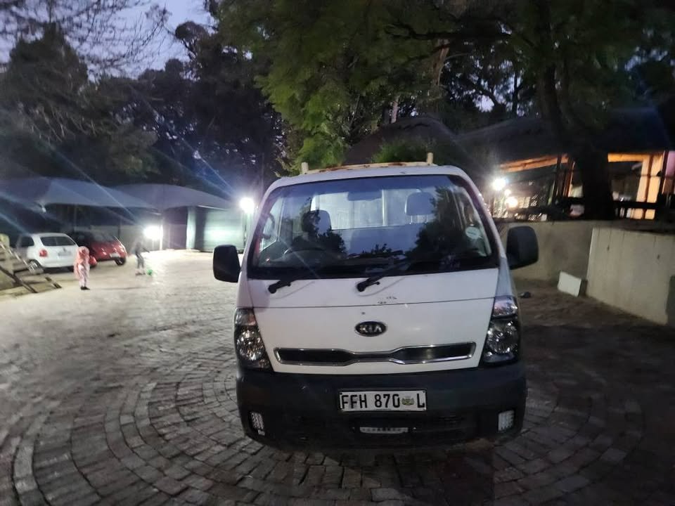 2014 Kia K2700