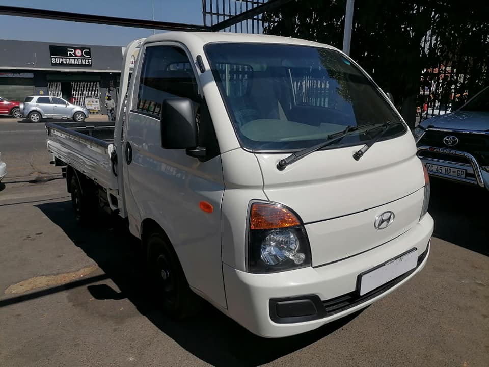 2015 Hyundai H100 2.6 Bakkie Diesel