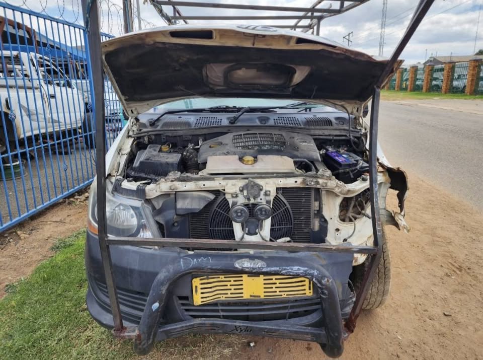 MAHINDRA XYLO2.2 STRIPPING FOR SPARE PARTS - Private Seller MAHINDRA XYLO2.2 STRIPPING FOR SPARE PARTS - Private Seller