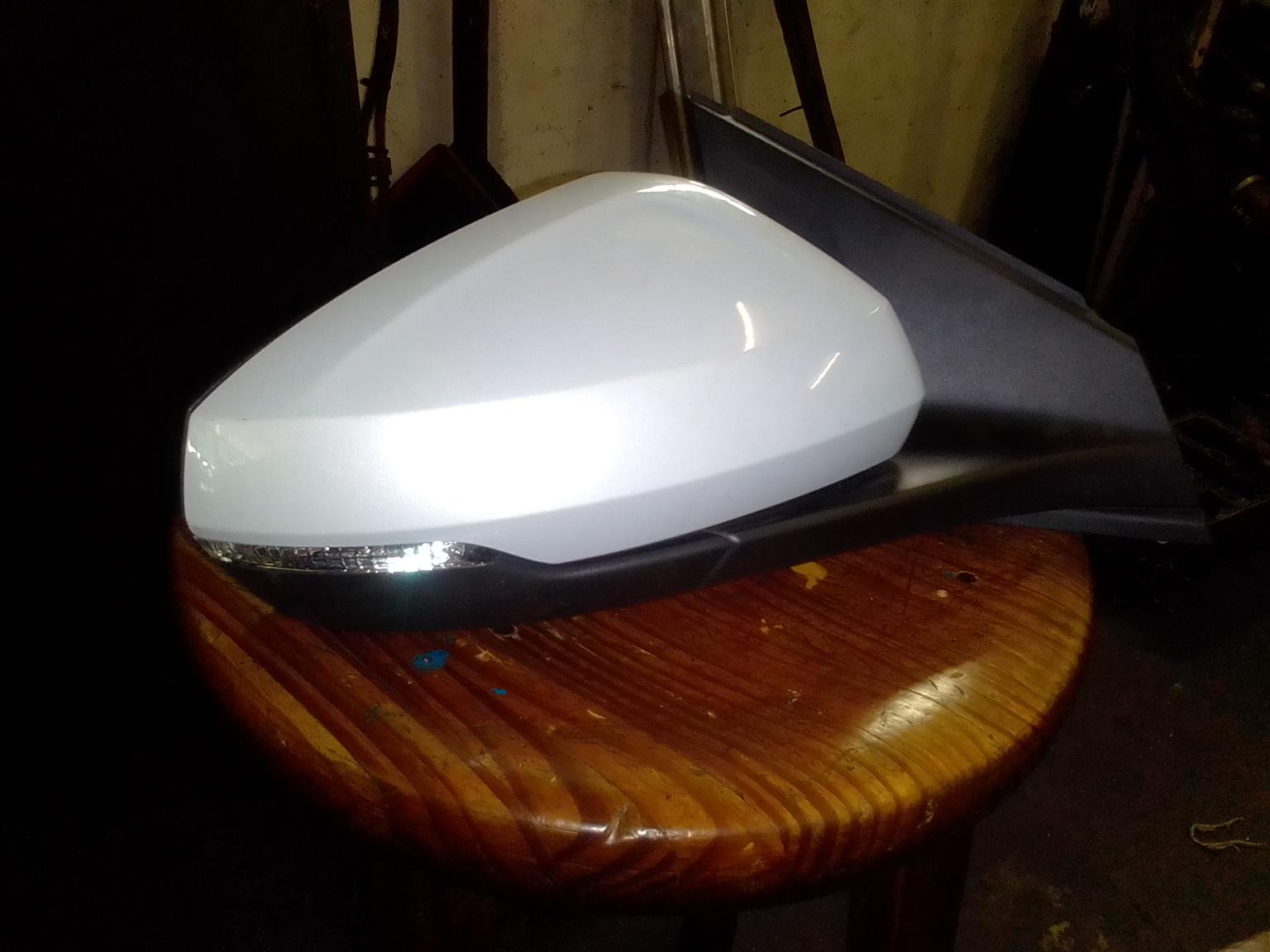 POLO 6 MIRRORS FOR SALE ASK FOR LAYLA - Private Seller POLO 6 MIRRORS FOR SALE ASK FOR LAYLA - Private Seller