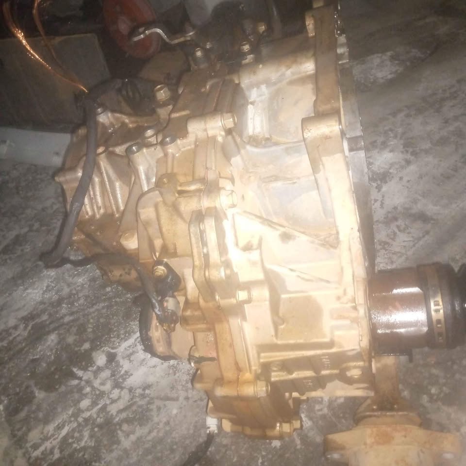 Hyundai accent automatic gear box - Private Seller