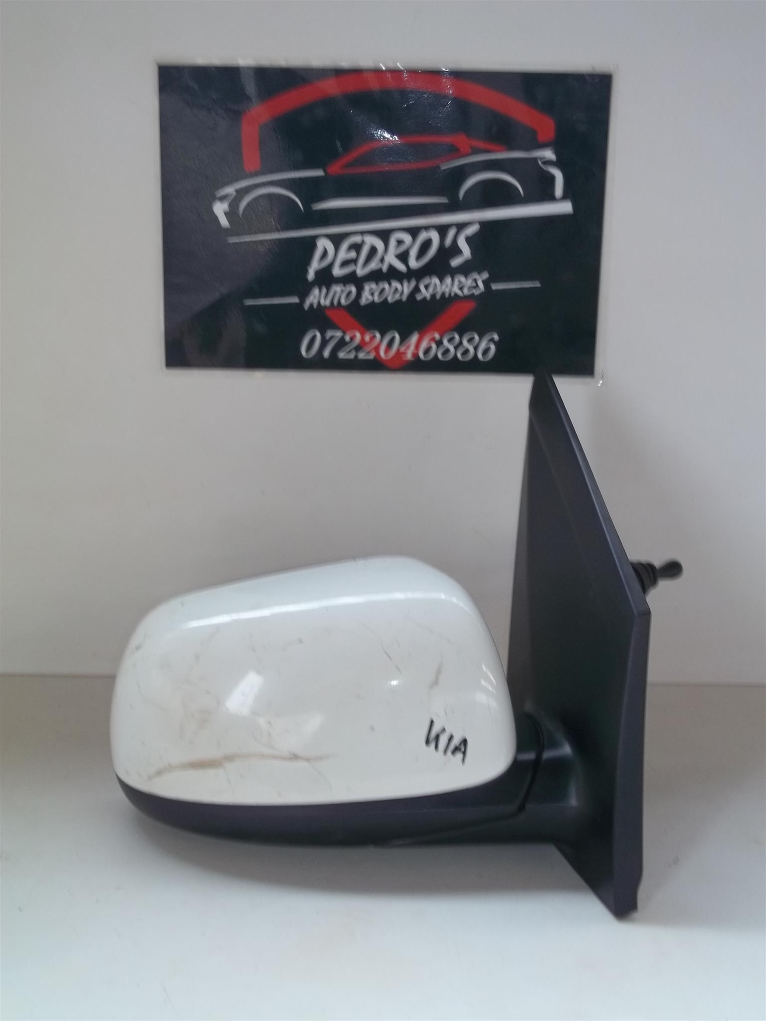Kia Picanto (Right) side mirror - Private Seller Kia Picanto (Right) side mirror - Private Seller