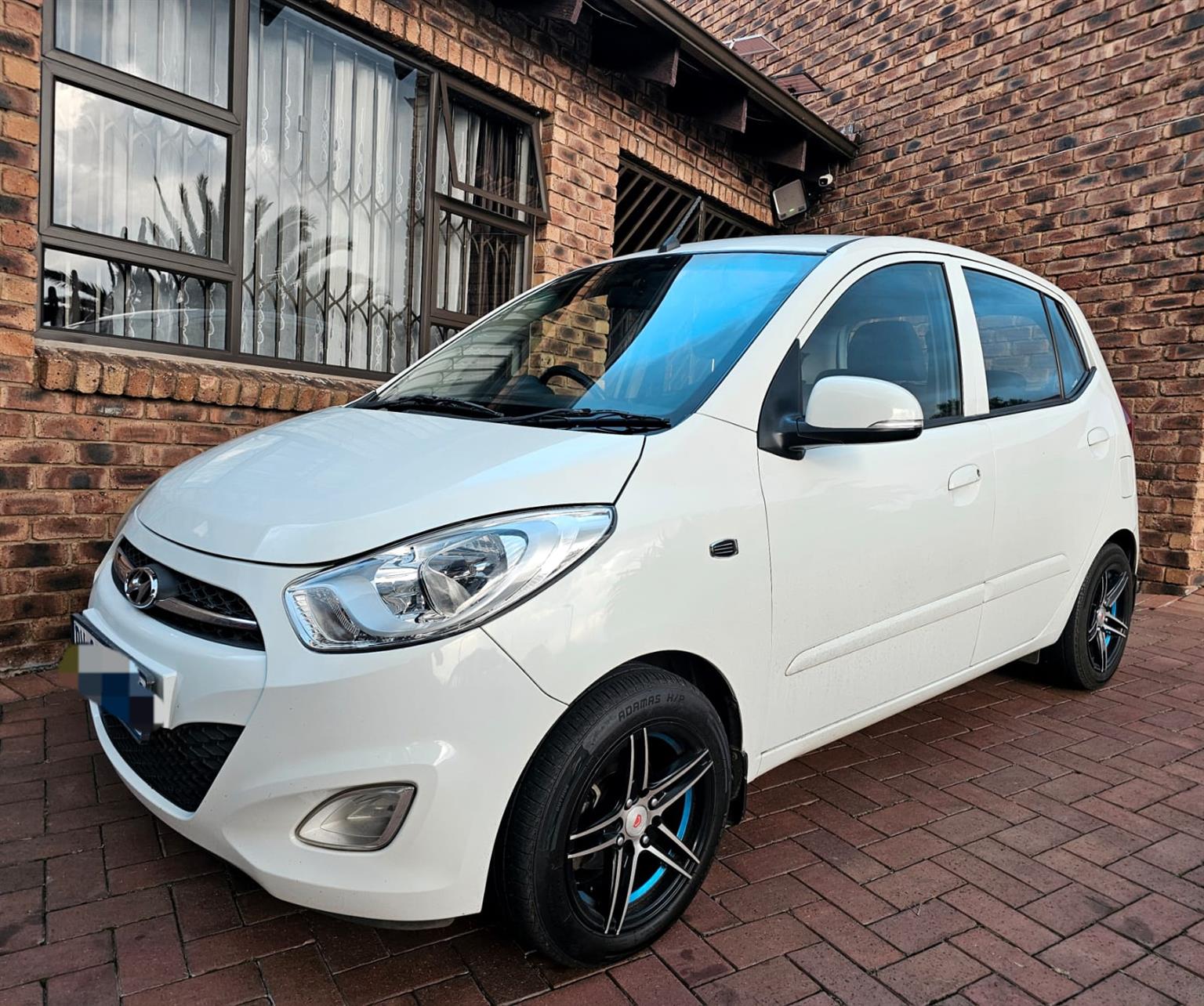 Used 2013 Hyundai i10 1.2 GLS - Private Seller
