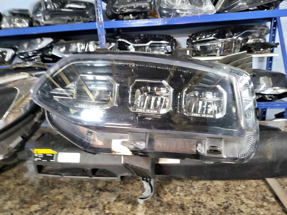 Renault Kiger left led bumper light for sale. - Private Seller Renault Kiger left led bumper light for sale. - Private Seller