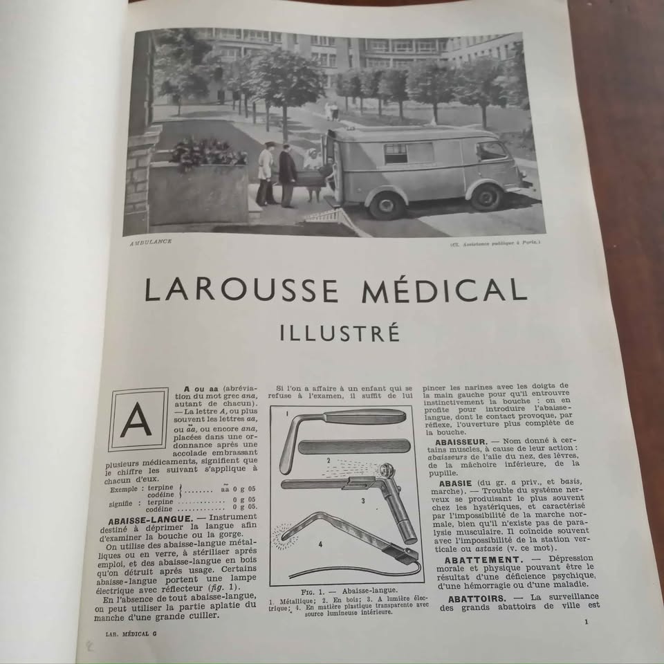 FRENCH LAROUSSE MEDICAL ILLUSTRATION BOOK 1952