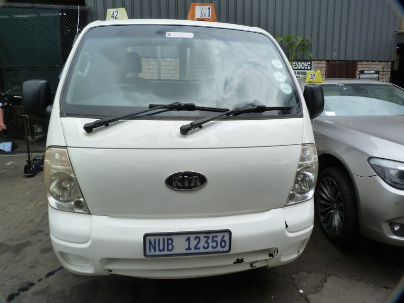 Kia K2700 Bakkie 2.7 Manual White - 2008 STRIPPING FOR SPARES - Private Seller Kia K2700 Bakkie 2.7 Manual White - 2008 STRIPPING FOR SPARES - Private Seller