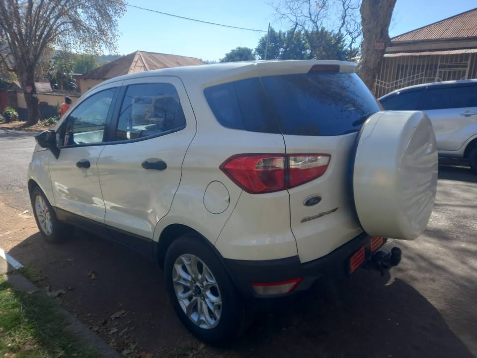 2022 Ford Ecosport 1.5 Petrol, Automatic, WhiteLeather seat Reverse sensor