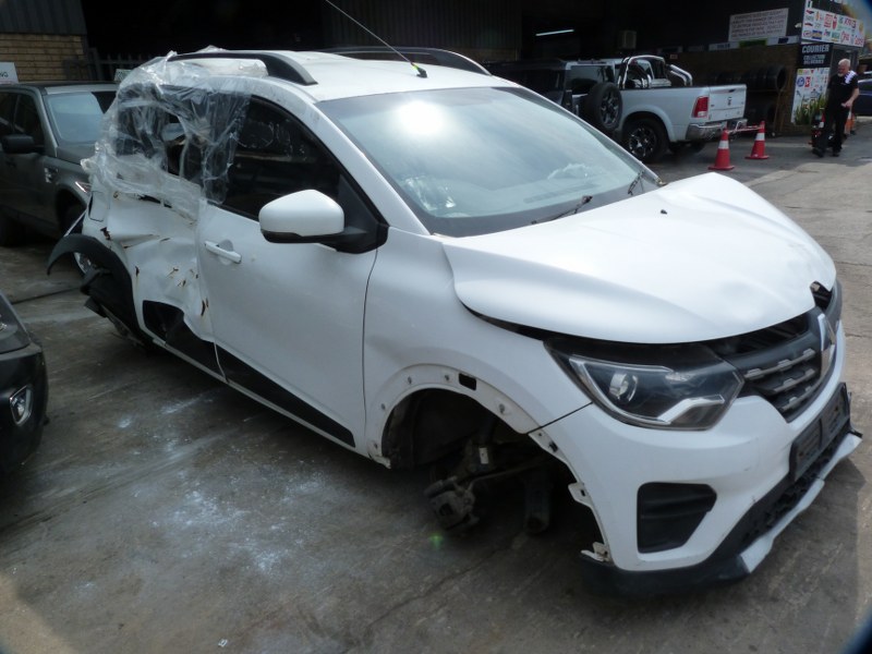 Renault Triber Zen 1.0 Manual White - 2021 SPARESBOYZ STRIPPING FOR SPARES - Private Seller Renault Triber Zen 1.0 Manual White - 2021 SPARESBOYZ STRIPPING FOR SPARES - Private Seller