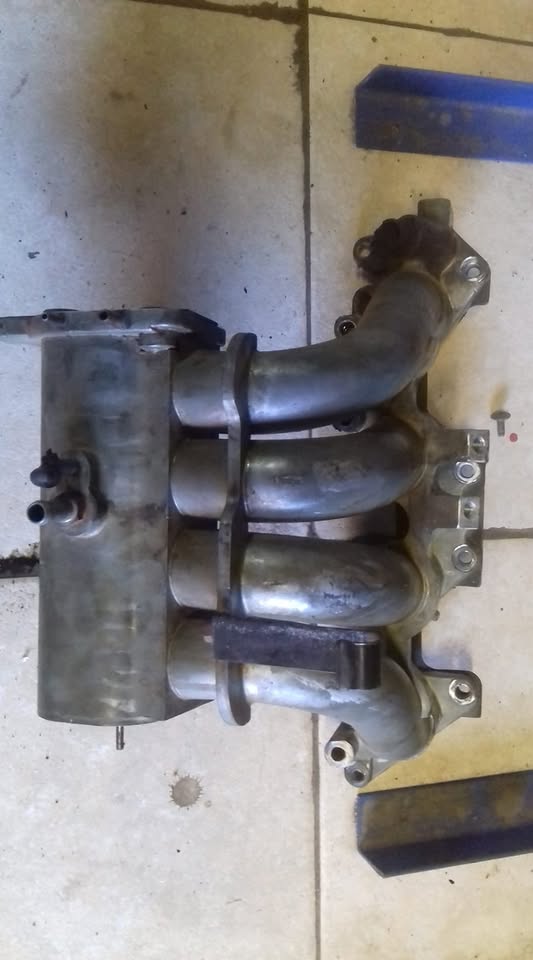 Daewoo intake manifuld - Private Seller Daewoo intake manifuld - Private Seller