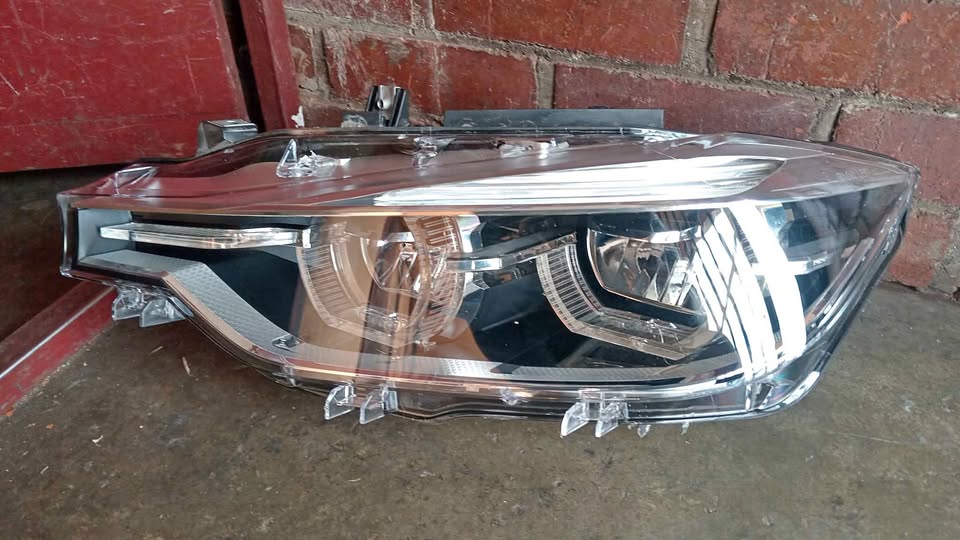 BMW f30 LED HEADLIGHTS for sell in good condition nice and clean - Private Seller BMW f30 LED HEADLIGHTS for sell in good condition nice and clean - Private Seller