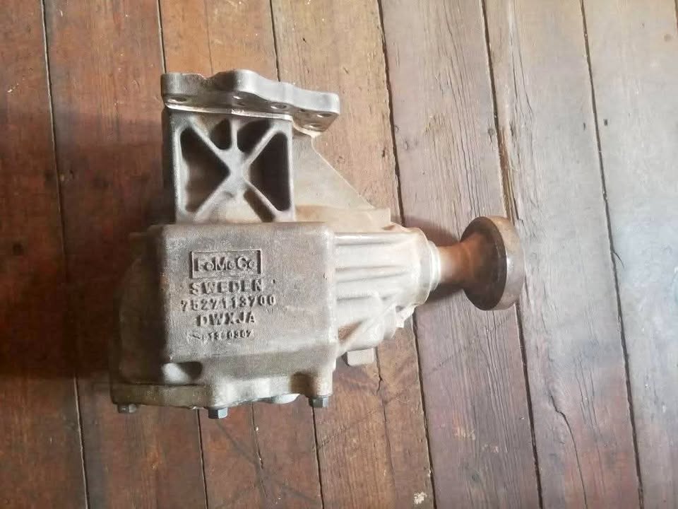 Volvo S60 / XC60 / XC70 transfer case for sale - Private Seller