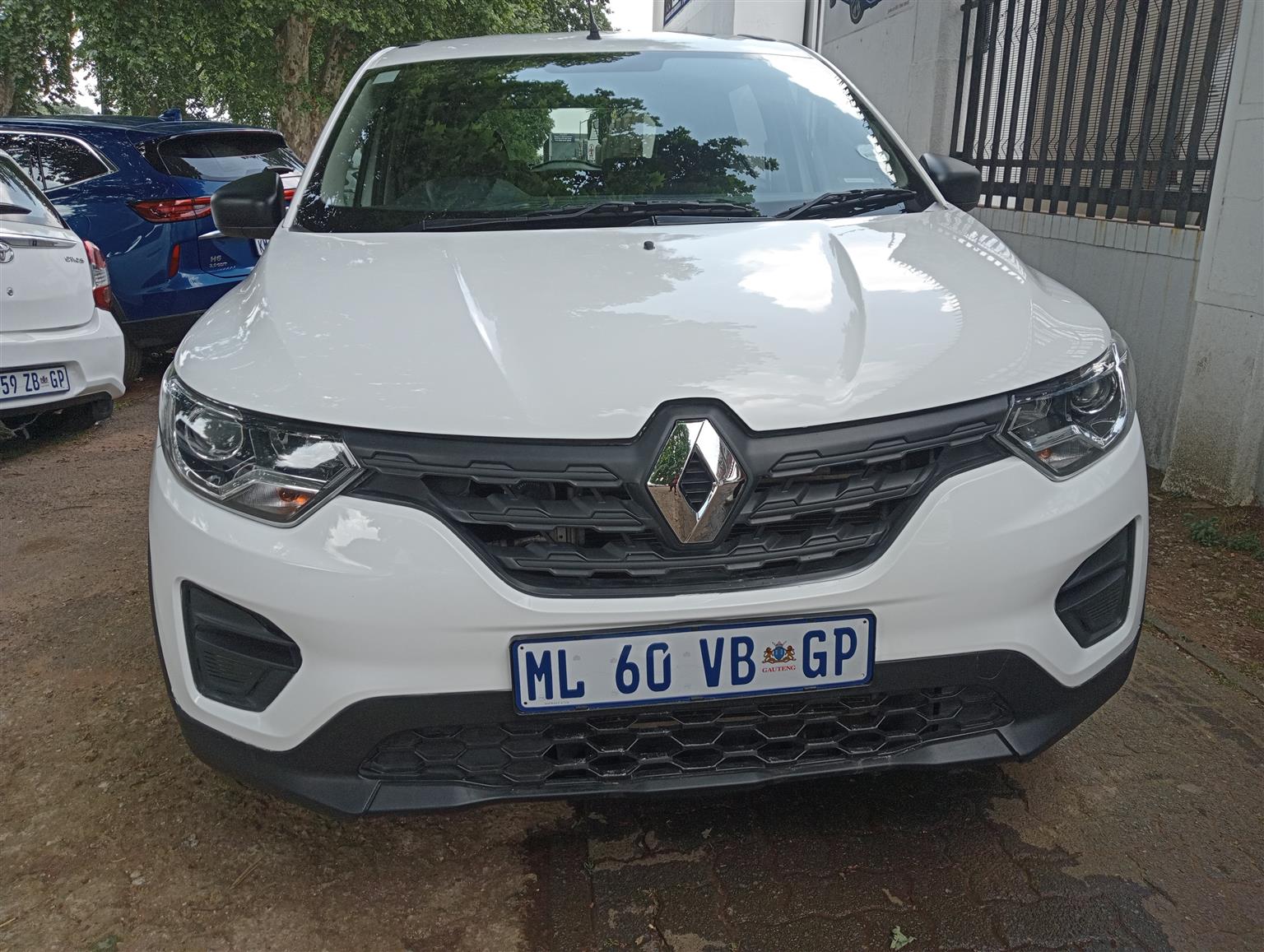 2025 Renault Triber 1.0 Life