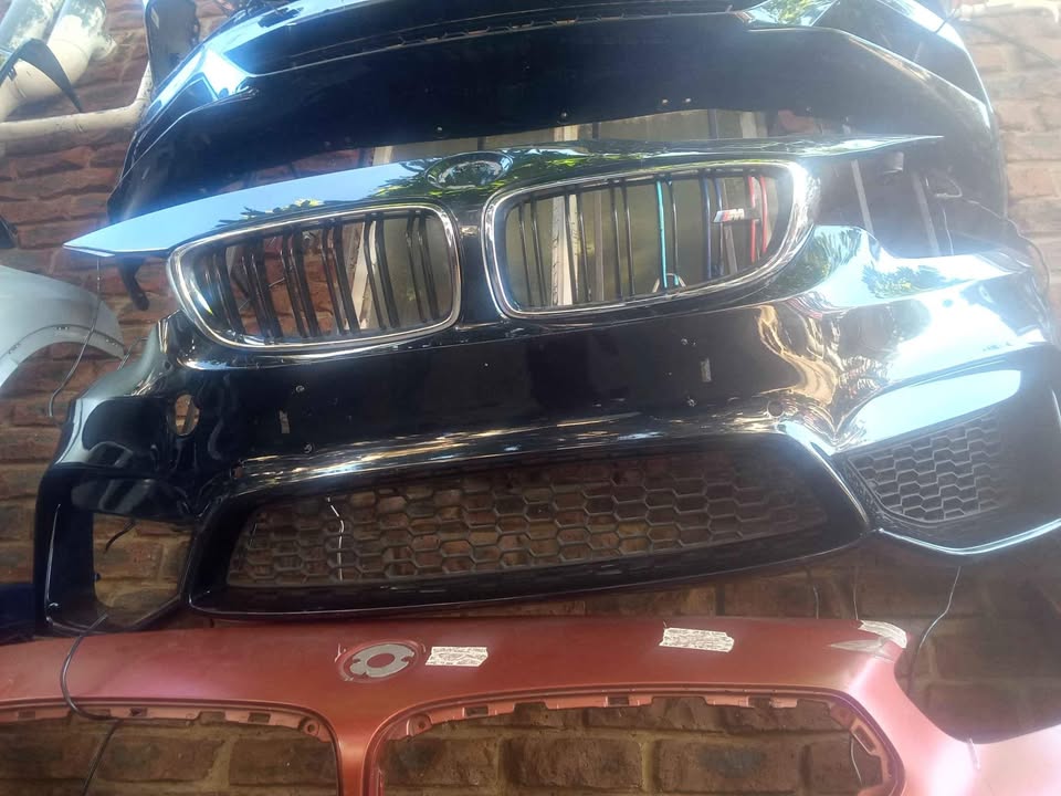 BMW M4 front bumper complete