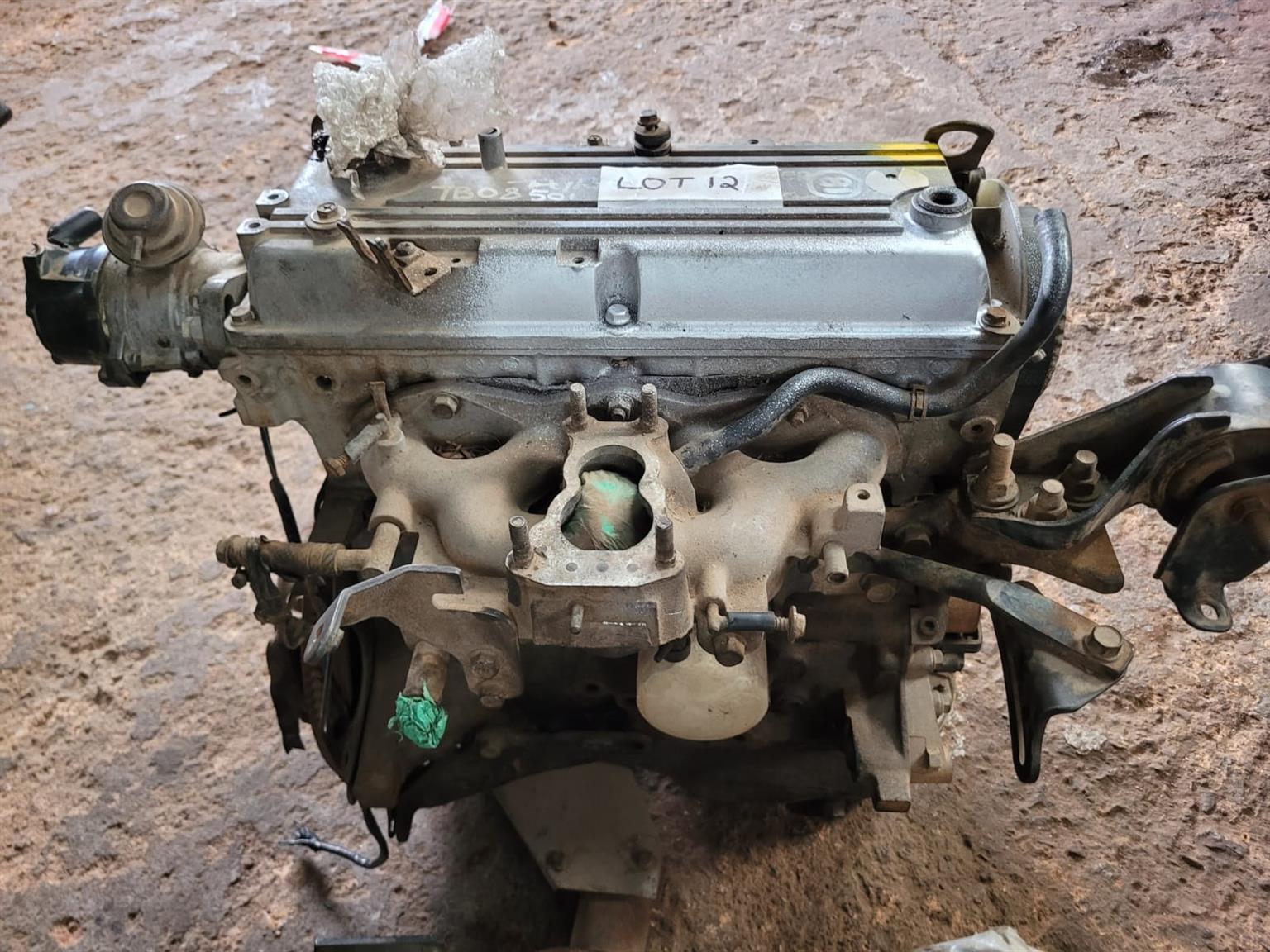 MAZDA B 3 ENGINE R4500 - Private Seller MAZDA B 3 ENGINE R4500 - Private Seller