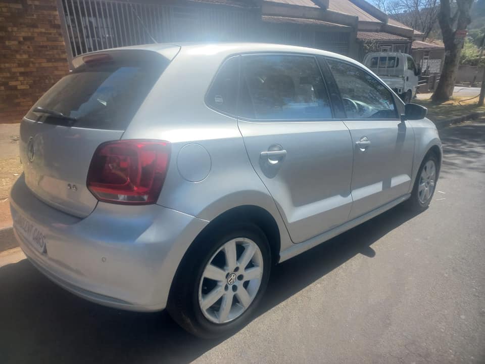 2011 VW POLO 6 HATCHBACK C-LINE 1.4 ENGINE PETROL, MANUAL,