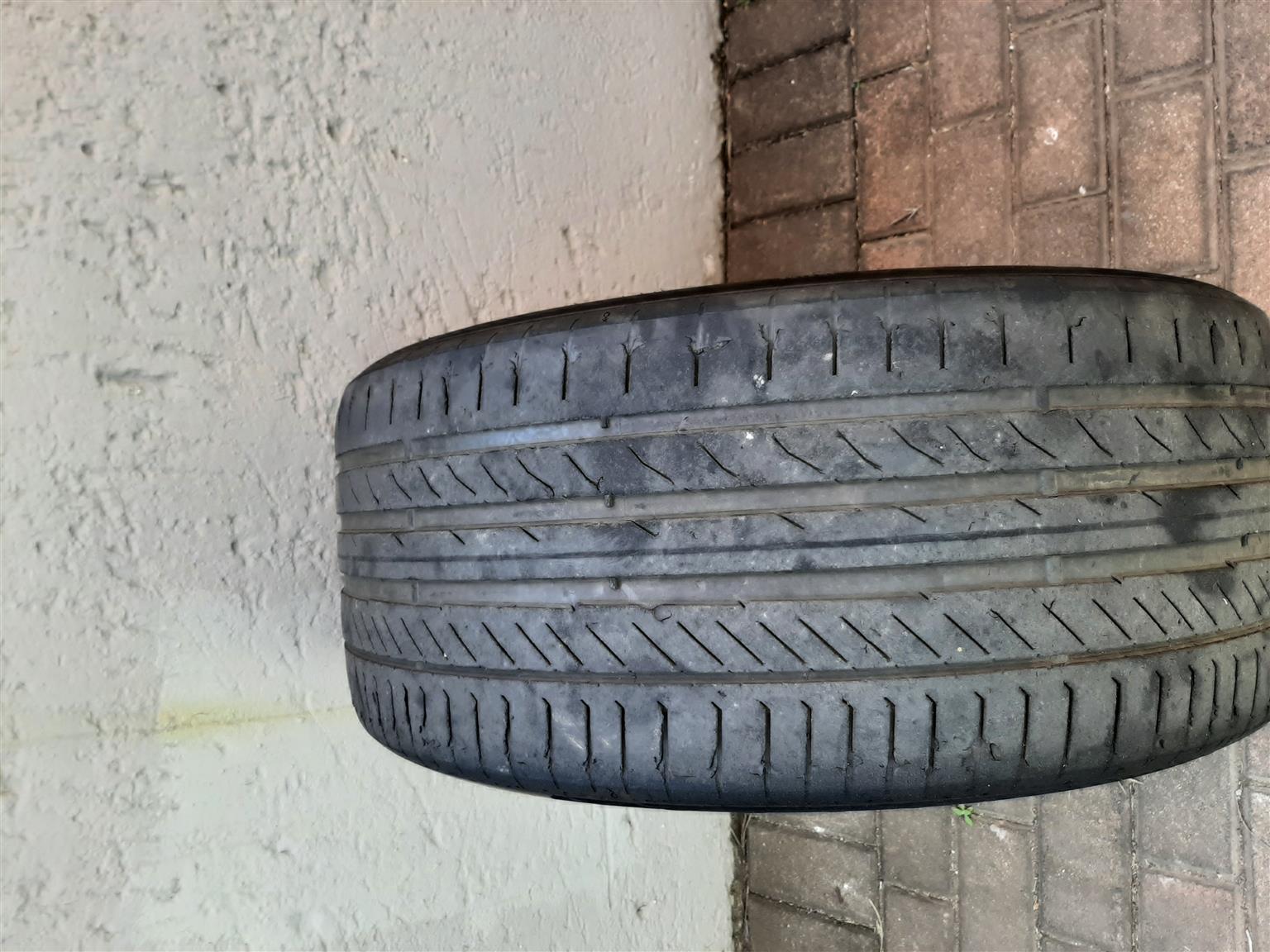 Mercedes-Benz GLE 63S Used Tyres 285 x 40 x 22" and 325 x 35 x22" tyres.
